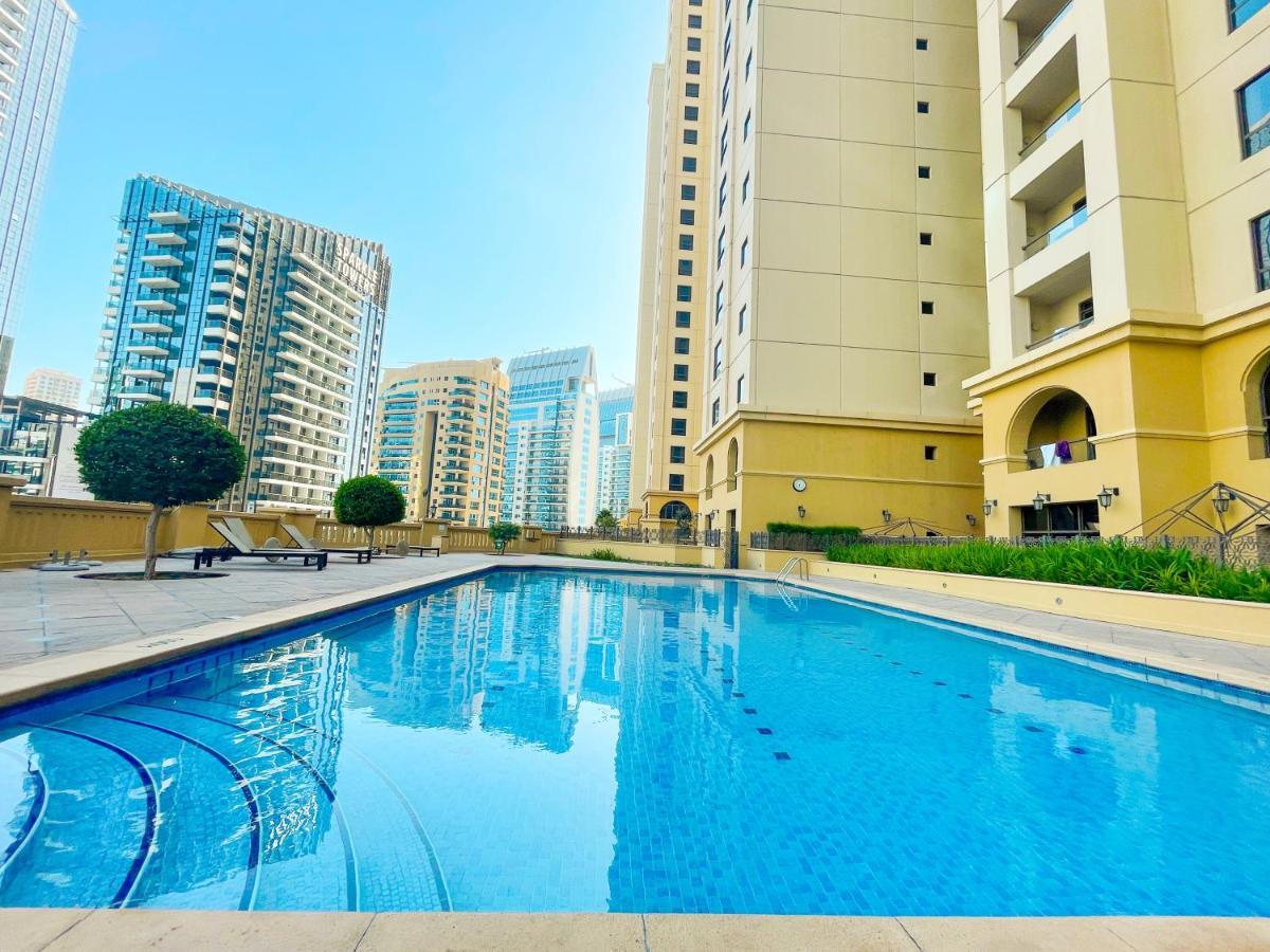 Jbr Apartments By Happy Season Dubai Bagian luar foto